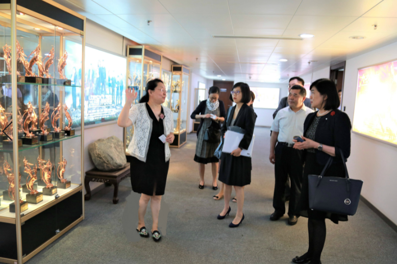 香港特區(qū)政府駐上海經(jīng)濟貿(mào)易辦事處到山影參觀交流 香港特區(qū)政府駐上海經(jīng)濟貿(mào)易辦事處到山影參觀交流