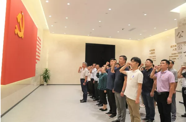 山影集團黨員干部赴山東廉政教育館接受警示教育