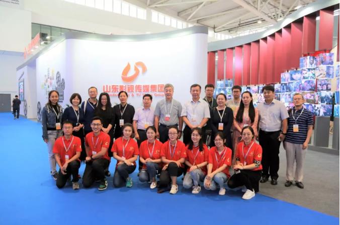 山影集團(tuán)“盛裝”亮相第八屆山東文博會(huì) 山影集團(tuán)“盛裝”亮相第八屆山東文博會(huì)