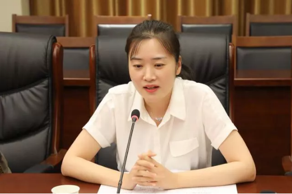 電影《沂蒙脊梁》(暫定名)簽約儀式舉行 電影《沂蒙脊梁》(暫定名)簽約儀式舉行